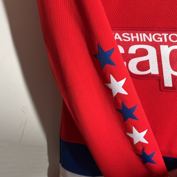 Washington Capitals Fanatics Womens Retro Breakaway Jersey Red Sz Small - Picture 4 of 9